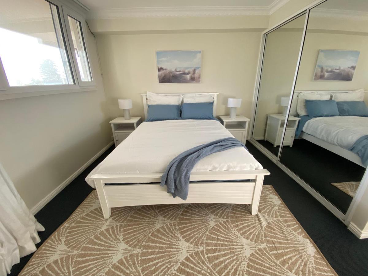 Luxury Manly Beachfront Apartment Sydney Eksteriør bilde